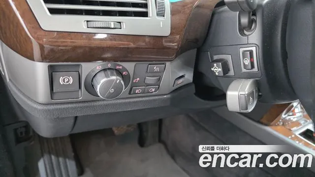 BMW 7 серии 2006 thumb 7