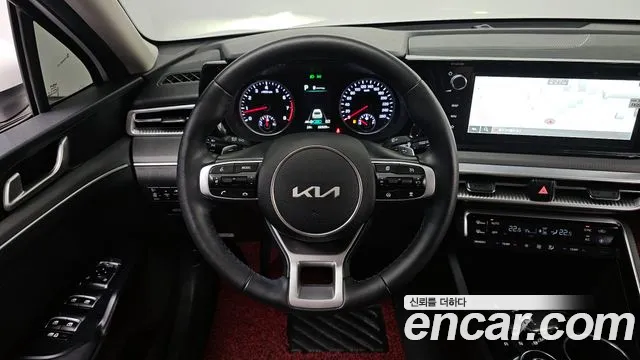 Kia K5 2022 thumb 11