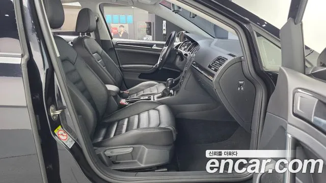 Volkswagen Golf 2016 thumb 6