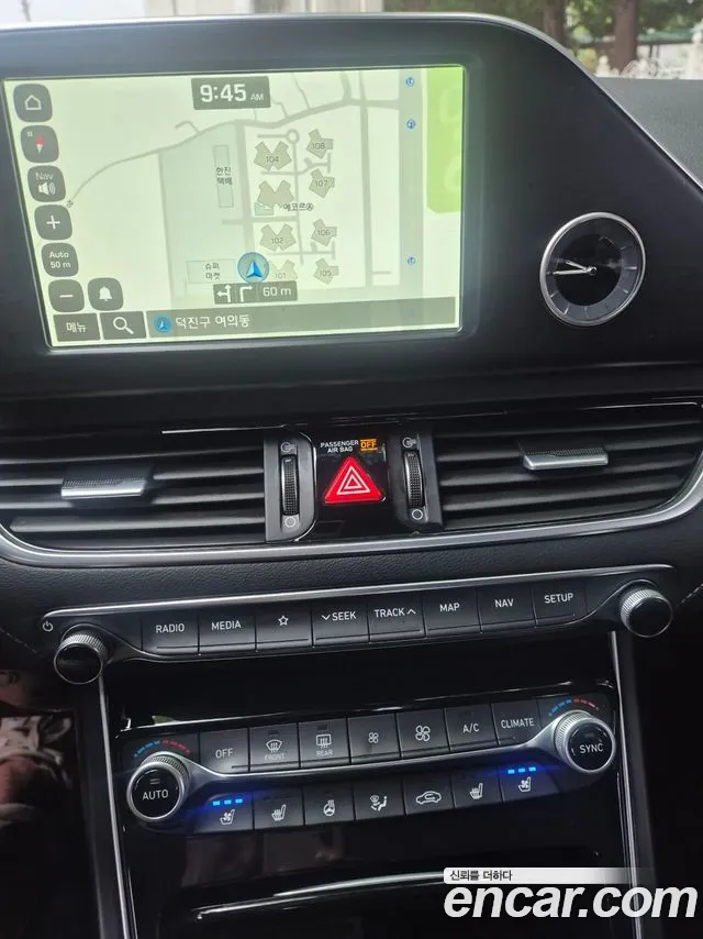 Hyundai Grandeur 2017 thumb 10