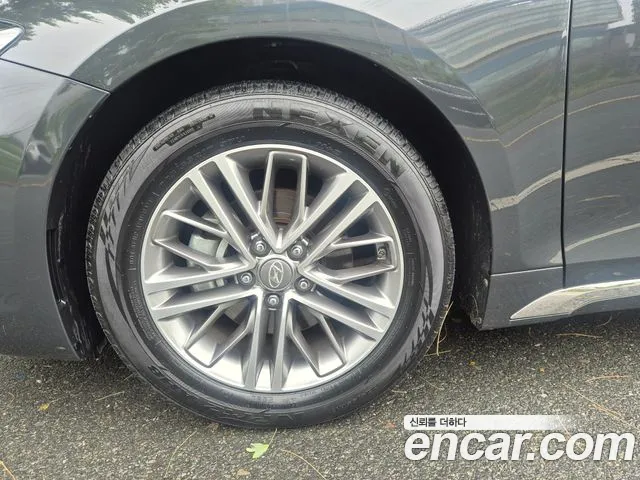 Hyundai Grandeur 2017 thumb 4