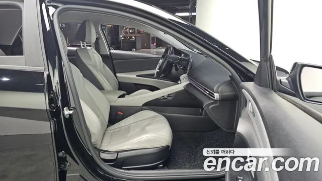 Hyundai Elantra 2021 thumb 3