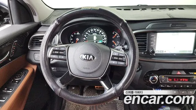 Kia Sorento 2019 thumb 6
