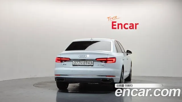 Audi A4 2019 thumb 12