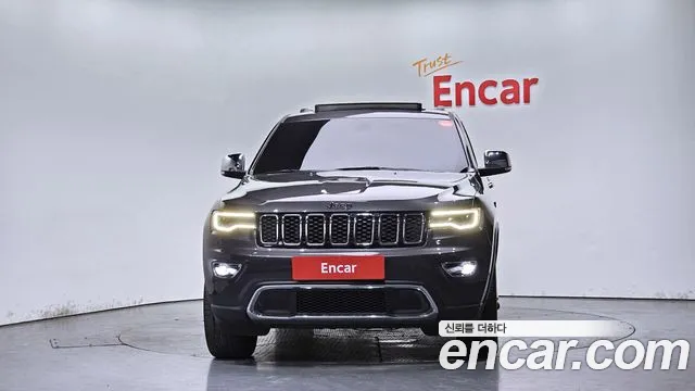 Jeep Grand Cherokee 2021 thumb 10