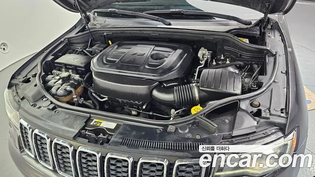 Jeep Grand Cherokee 2021 thumb 11