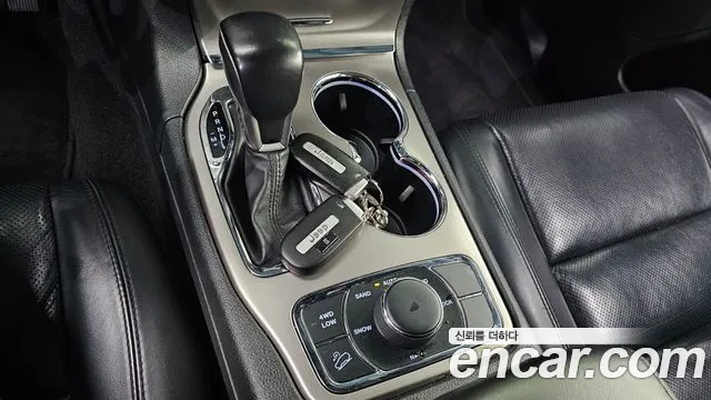 Jeep Grand Cherokee 2021 thumb 7