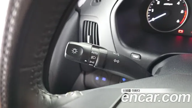 Hyundai Staria 2018 thumb 9