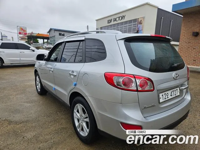 Hyundai Санта Фе 2010 thumb 8