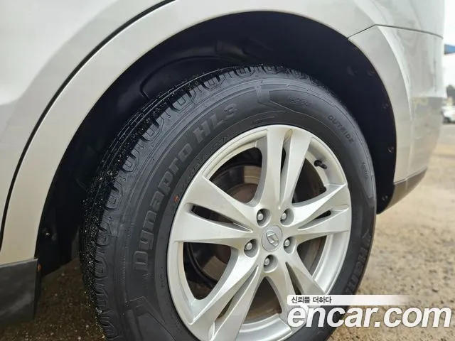 Hyundai Санта Фе 2010 thumb 10