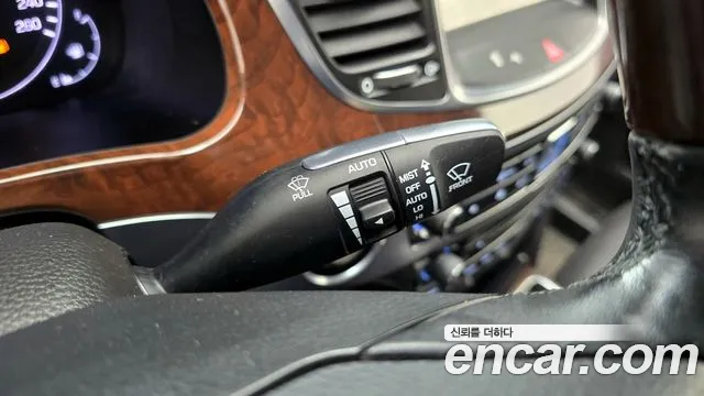 Hyundai Equus 2013 thumb 9