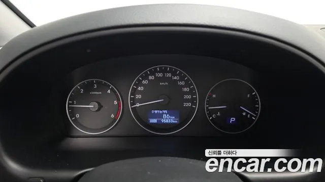 Hyundai Staria 2016 thumb 11