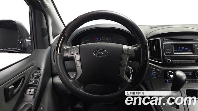 Hyundai Staria 2016 thumb 7