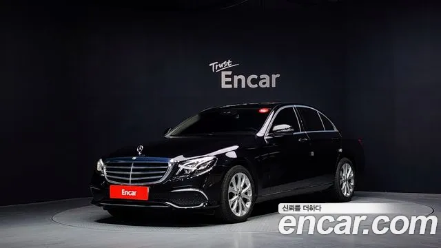 Mercedes-Benz E-Class 2020 thumb 4