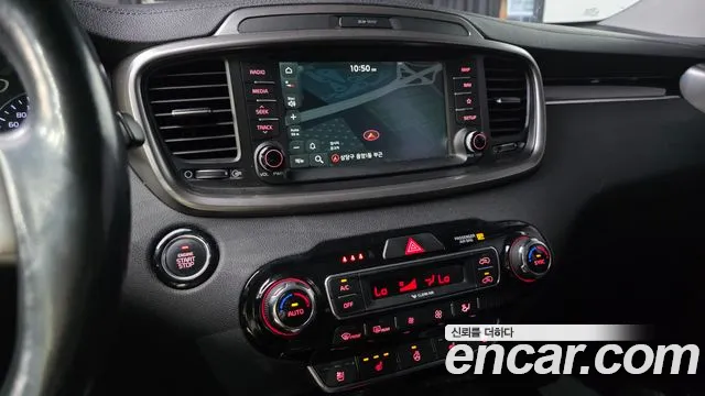 Kia Sorento 2018 thumb 3