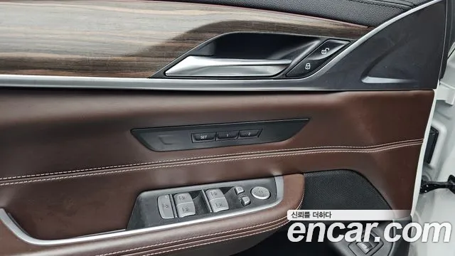 BMW 6 серии Gran Turismo 2019 thumb 3