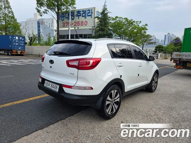Kia Sportage 2011 thumb 5