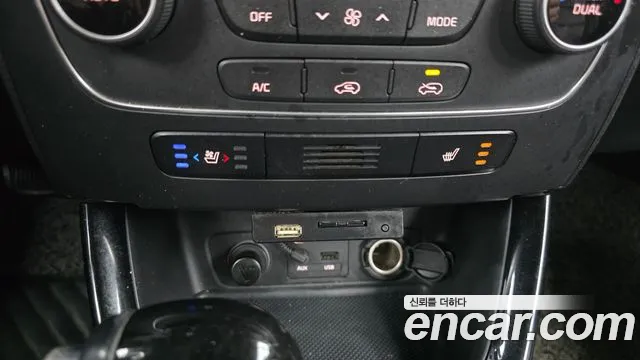 Kia Sorento 2013 thumb 11
