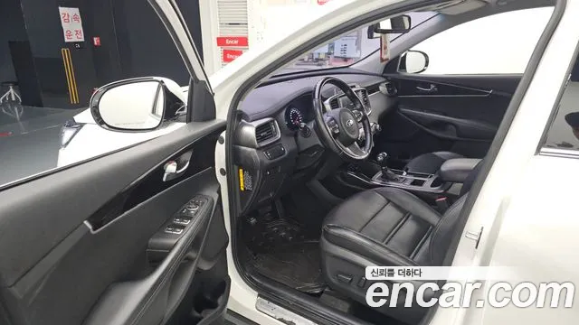 Kia Sorento 2015 thumb 12
