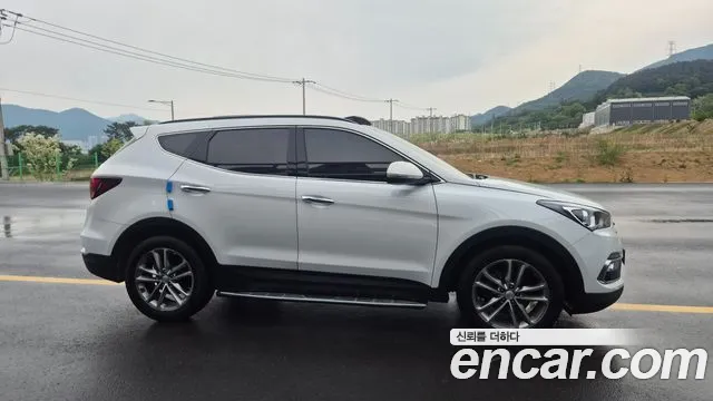 Hyundai Santafe 2015 thumb 7