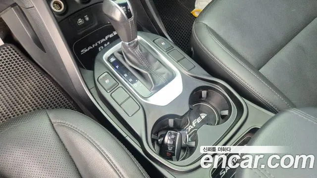Hyundai Santafe 2015 thumb 2