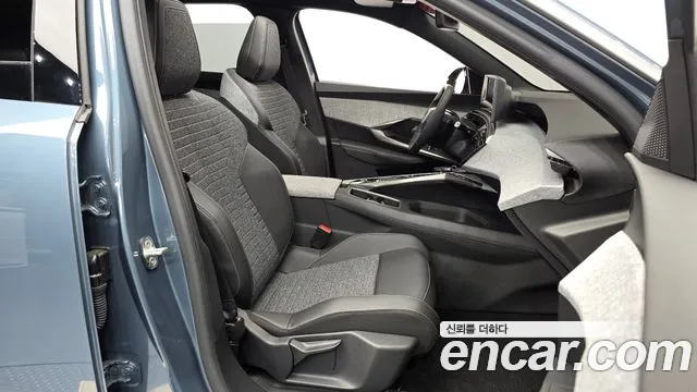 Peugeot 3008 2025 thumb 2