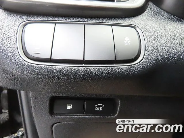 Kia Sorento 2018 thumb 5