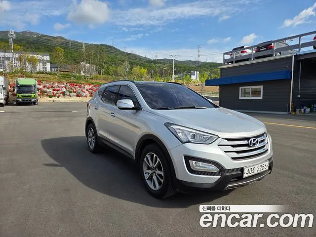 Hyundai Санта Фе 2012 thumb 5