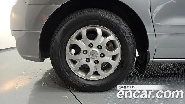 Hyundai Staria 2013 thumb 12