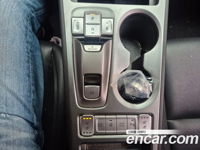 Hyundai Kona 2018 thumb 12