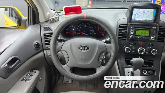 Kia Canival 2014 thumb 2