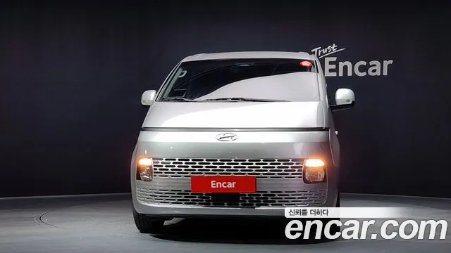 Hyundai Staria 2022 thumb 11