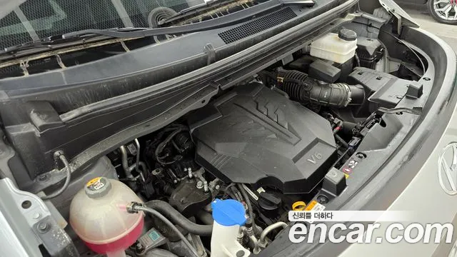 Hyundai Staria 2022 thumb 6