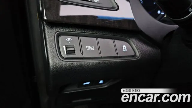 Hyundai Grandeur 2016 thumb 4