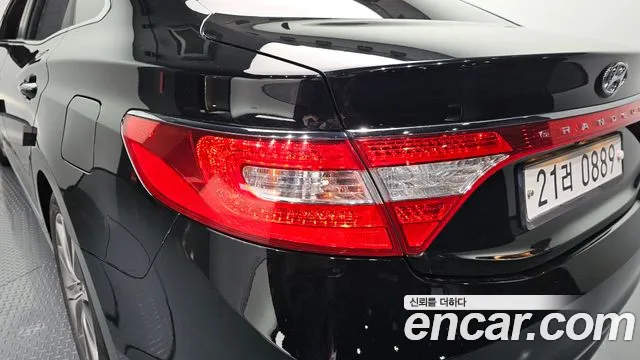 Hyundai Grandeur 2016 thumb 7
