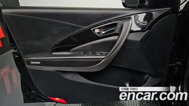 Hyundai Grandeur 2016 thumb 6