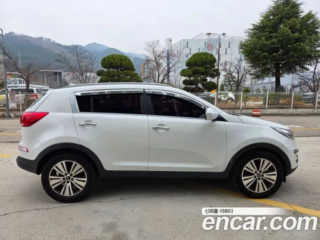 Kia Sportage 2014 thumb 9