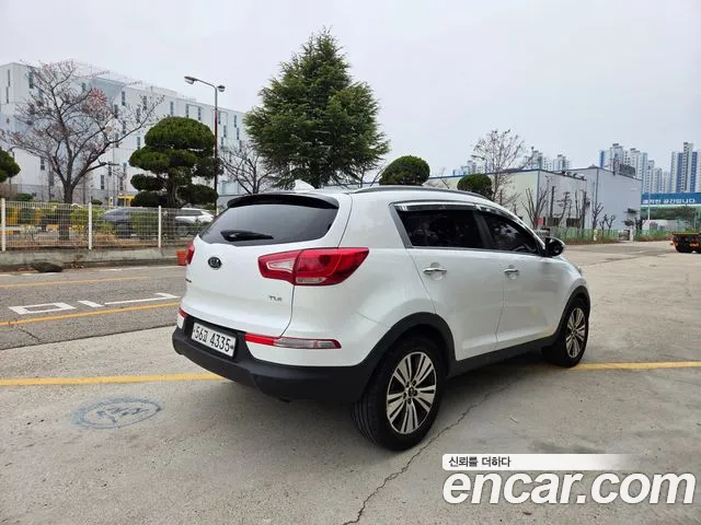 Kia Sportage 2014 thumb 4