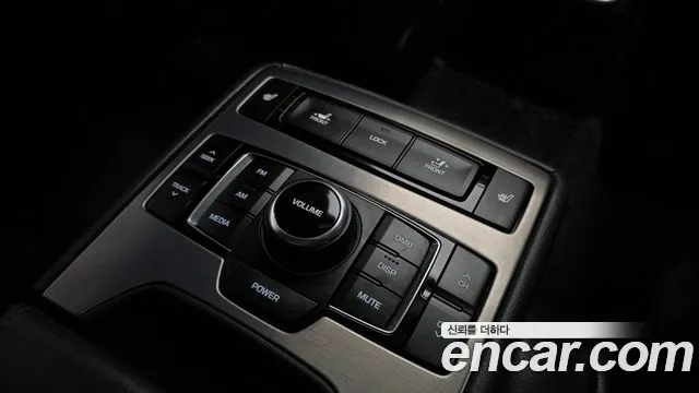 Hyundai Genesis 2015 thumb 10