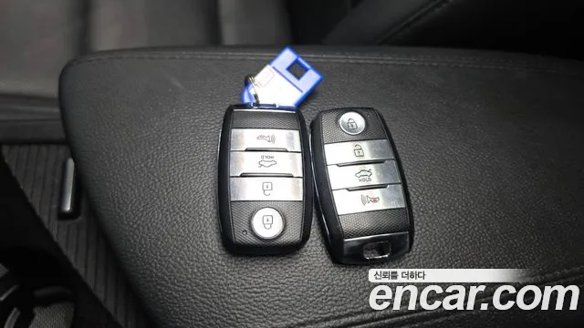 Kia K5 2013 thumb 12