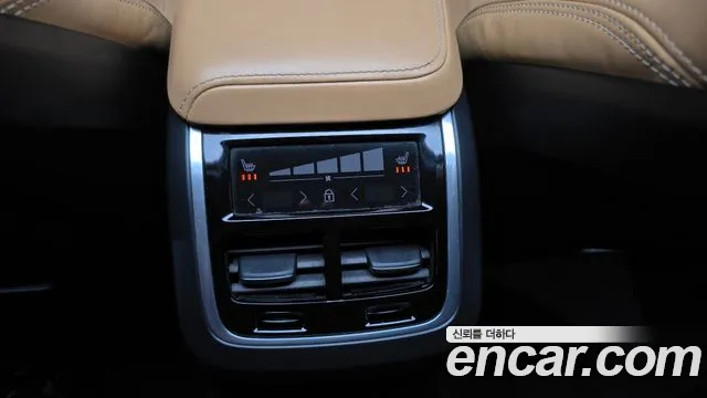 Volvo S60 2019 thumb 11