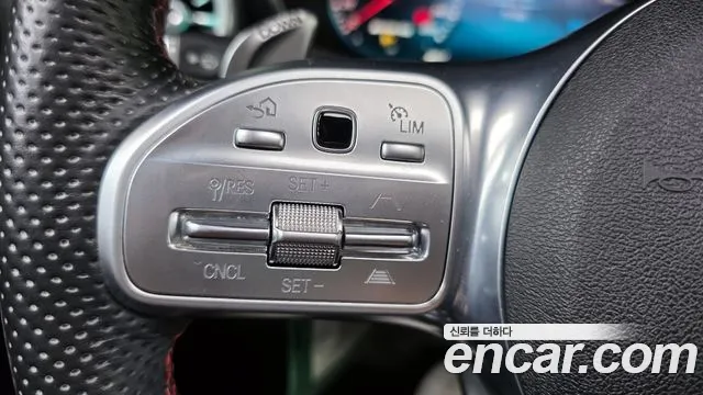 Mercedes-Benz GLC 2022 thumb 9