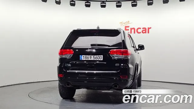 Jeep Grand Cherokee 2018 thumb 11