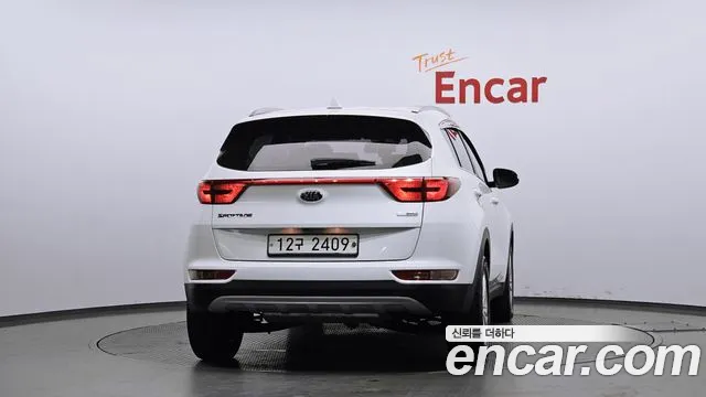 Kia Sportage 2017 thumb 8