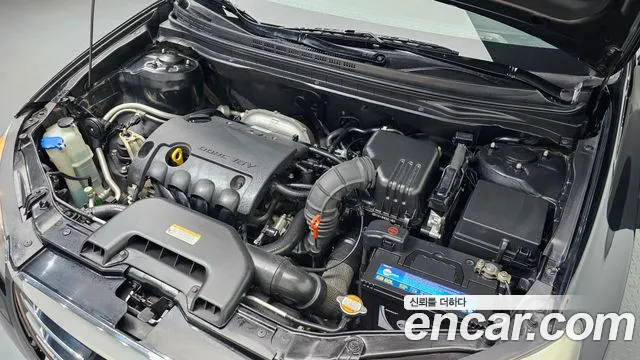 Hyundai Avante 2010 thumb 3
