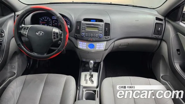 Hyundai Avante 2010 thumb 8
