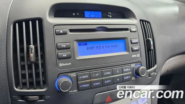 Hyundai Avante 2010 thumb 2