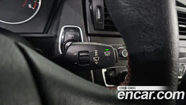 BMW 1 серии 2014 thumb 2