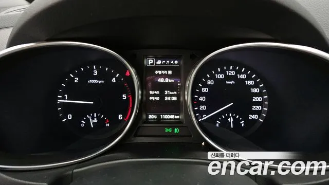 Hyundai Santafe 2016 thumb 8