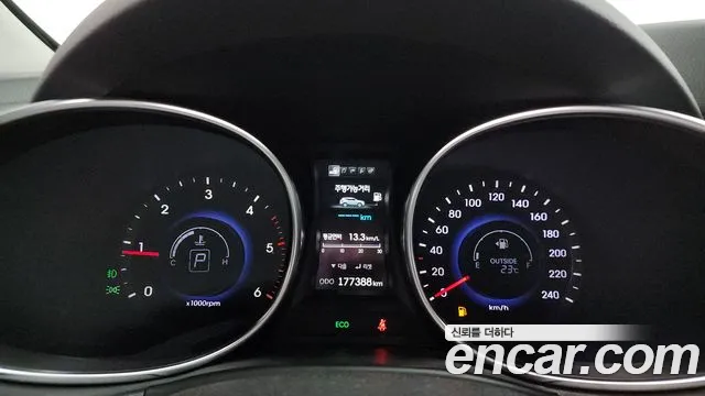 Hyundai Санта Фе 2014 thumb 2